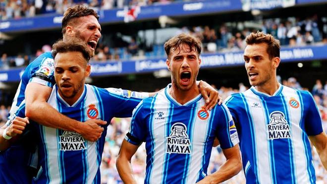 与知名明星 与知名明星